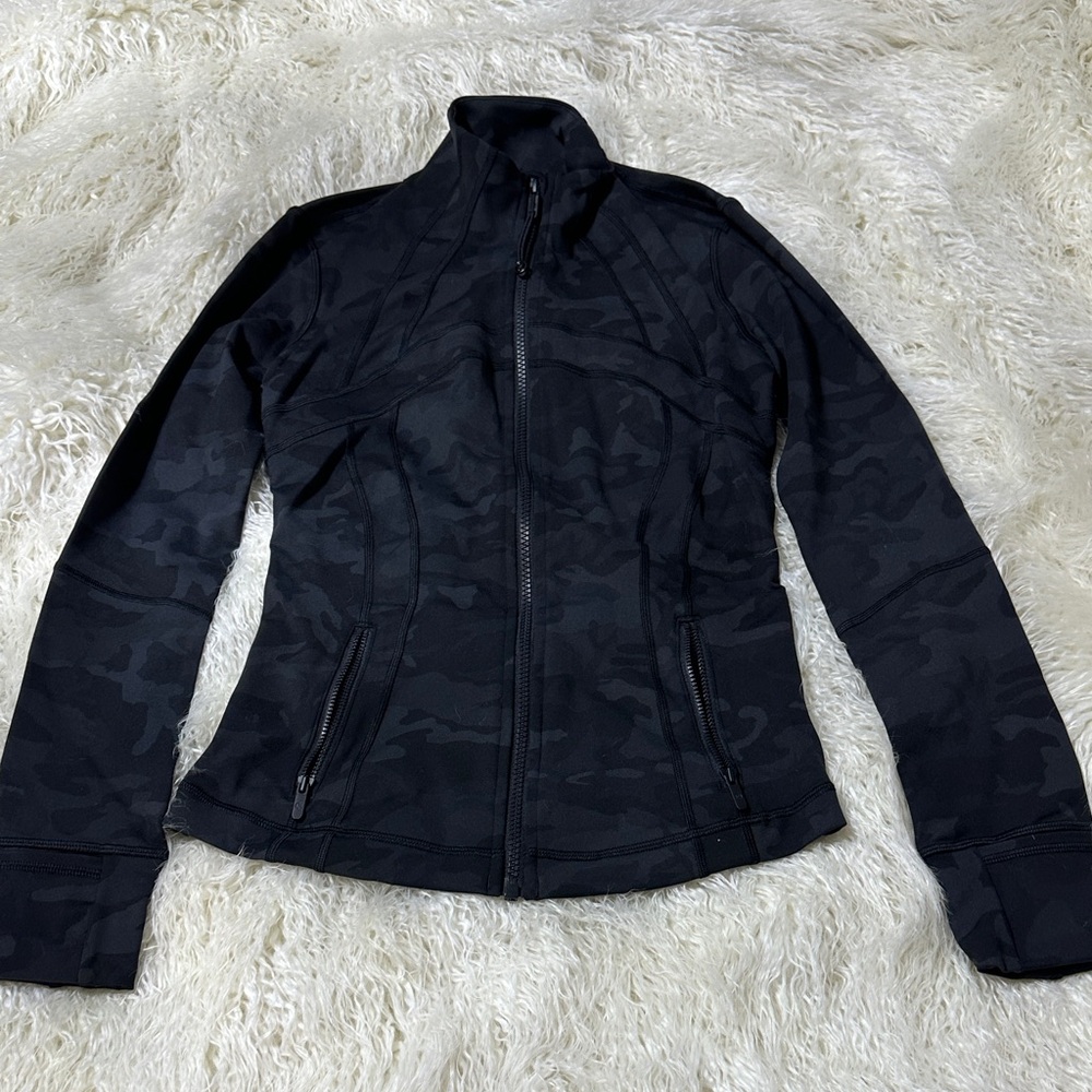 Lululemon  Black Camouflage Jacket
